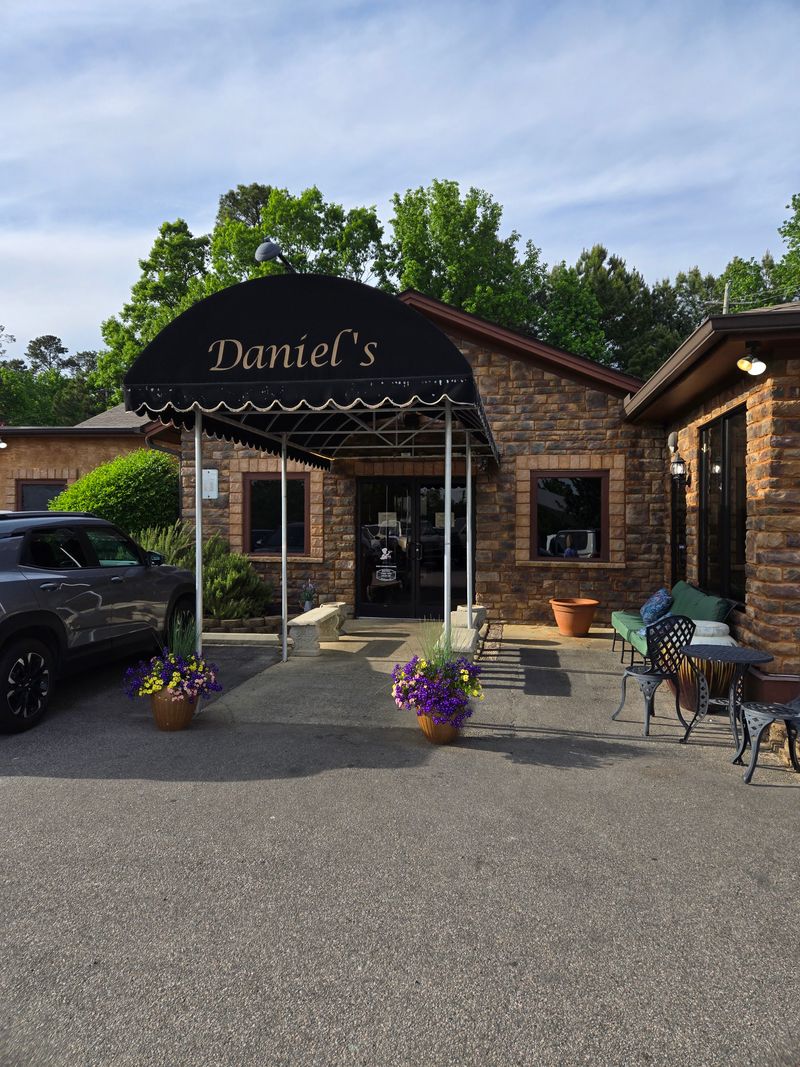 Daniel's Restaurant & Catering (Apex)