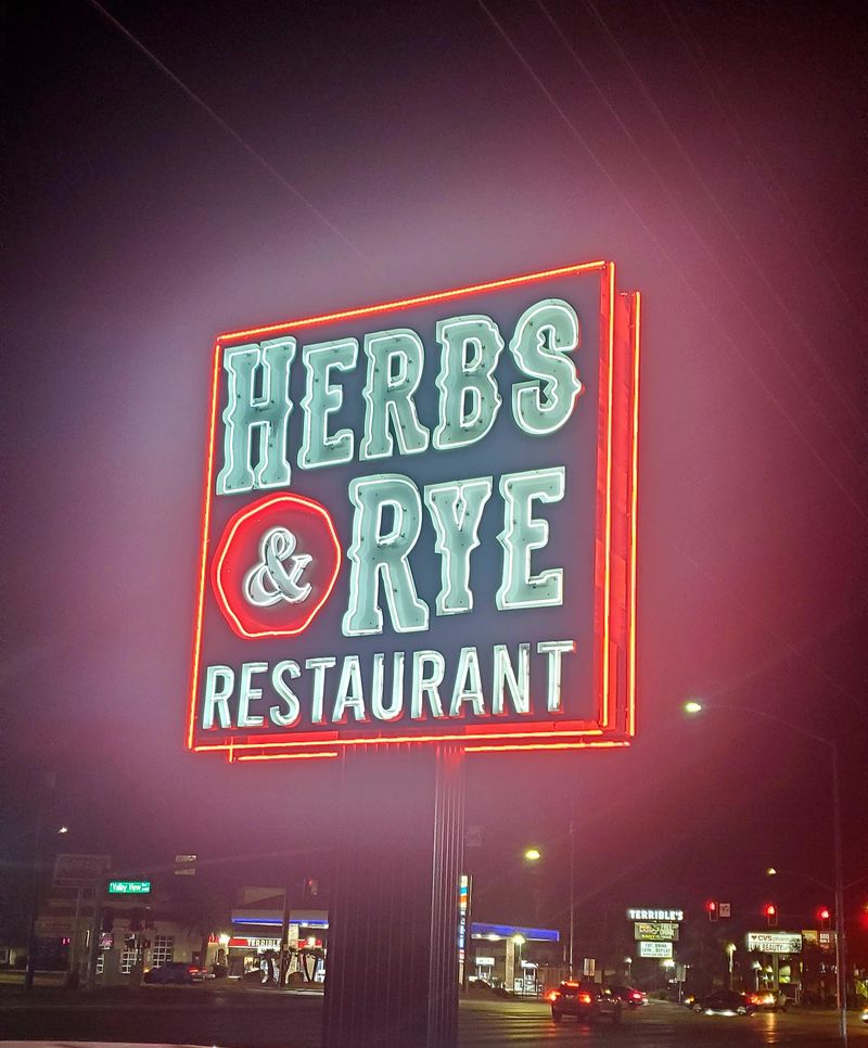 Herbs & Rye