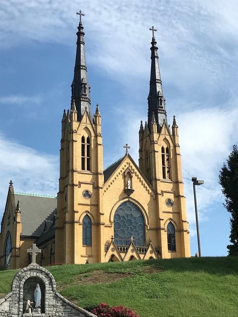 Roanoke — Illuminights