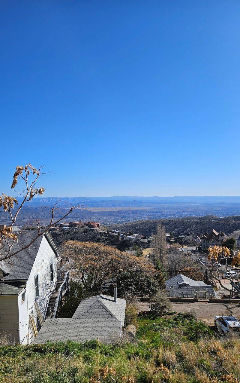 Views That Stretch Clear Across The Verde Valley Views That Stretch Clear Across The Verde Valley