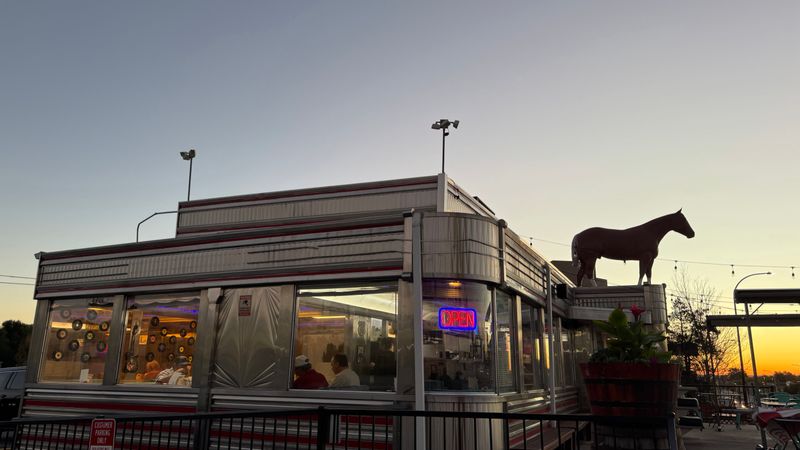 Davies’ Chuck Wagon Diner, Lakewood, Colorado 80215