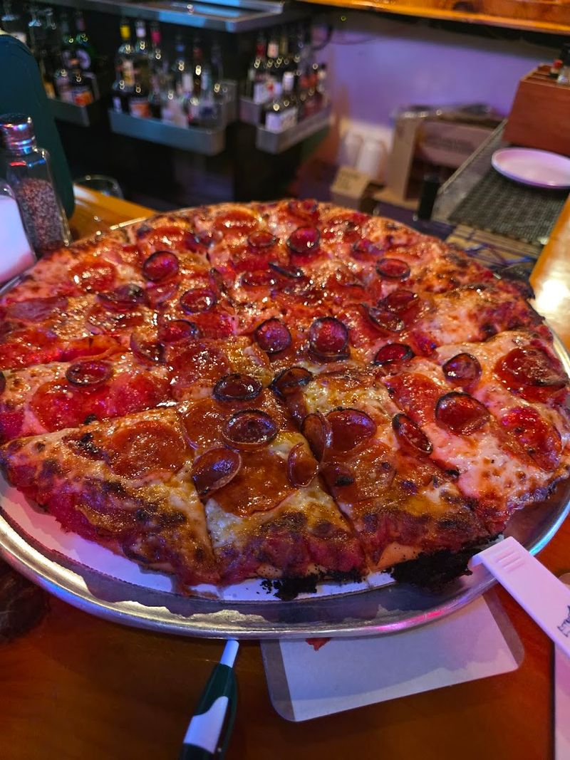 Village Pizza - Elgin Village Pizza - Elgin