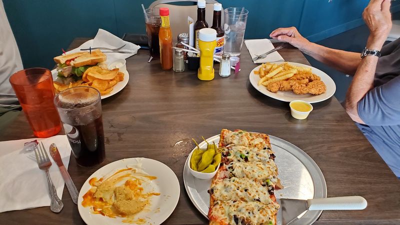 Village Pizza and Grill (Galatia) Village Pizza and Grill (Galatia)