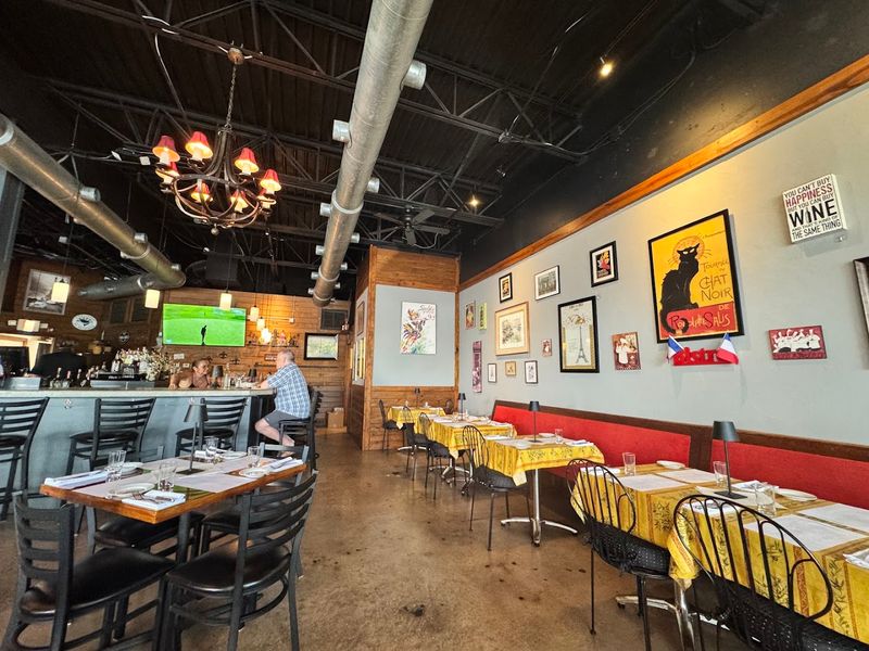 Ville Sainte Bistro, Mt. Pleasant