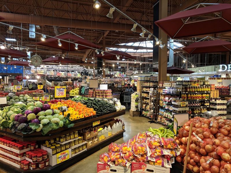 Vince & Joe’s Gourmet Market