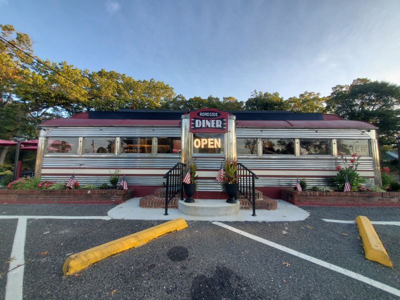 The Roadside Diner – Wall Township