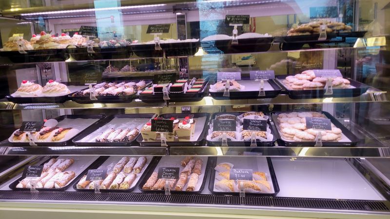 Vinnola's Italian Market, Bakery & Restaurant, Wheat Ridge