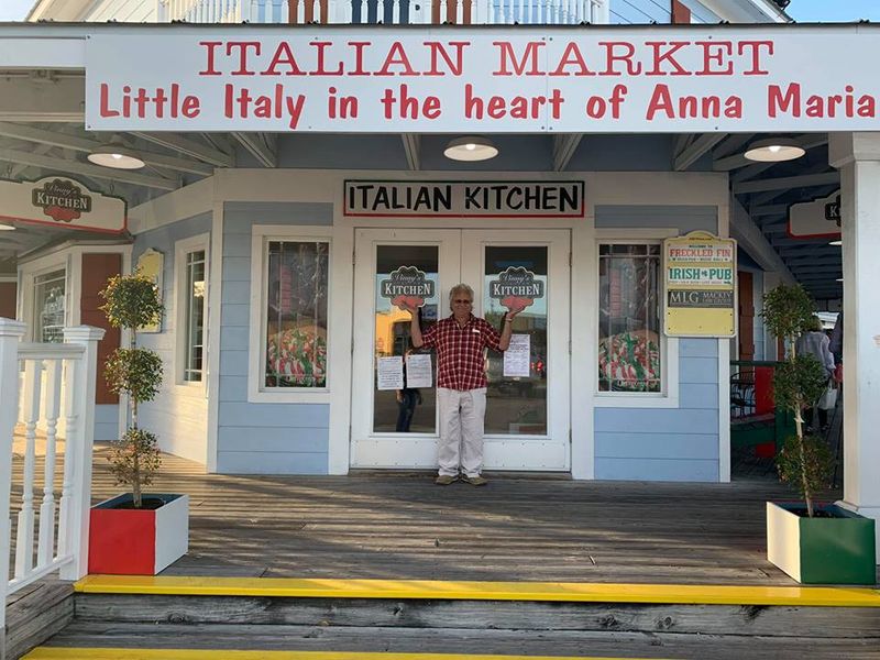 Vinny's Italian Kitchen, Holmes Beach