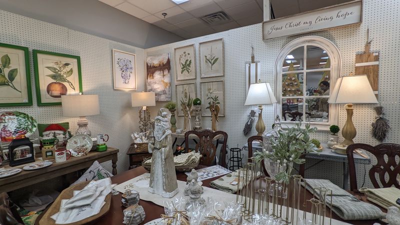 Art, Decor, And The Beautiful Stuff 