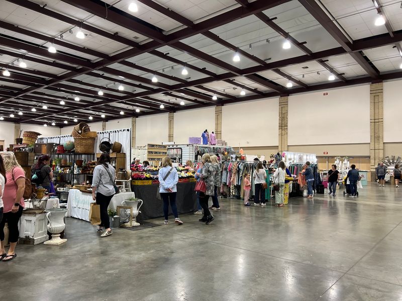 Vintage Market Days Of Chattanooga