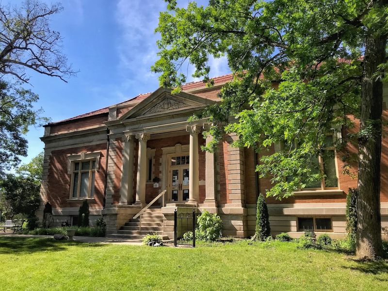 Elgin Public Museum, Elgin