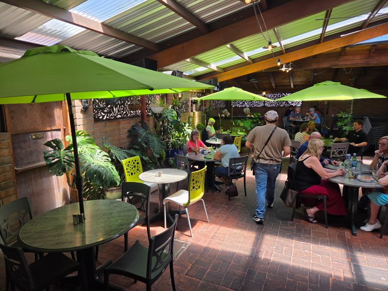 Blue Willow Restaurant & Gift Shop (Tucson)