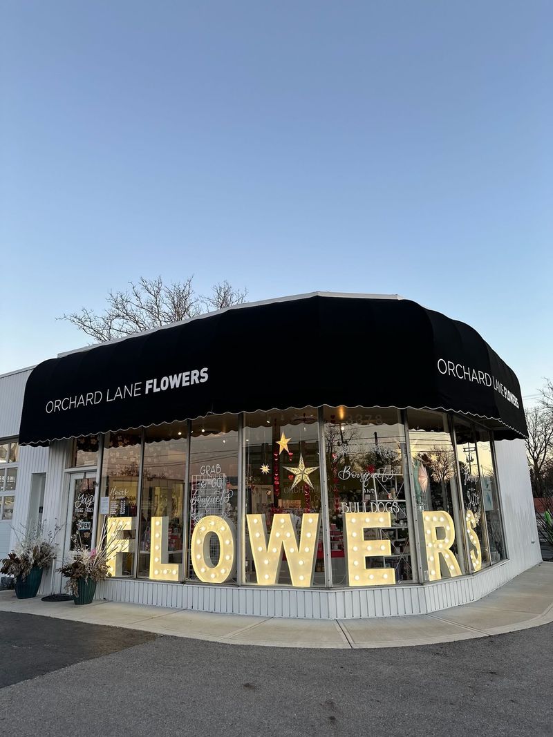 Melrose Diner – Columbus, OH – 3378 Indianola Ave