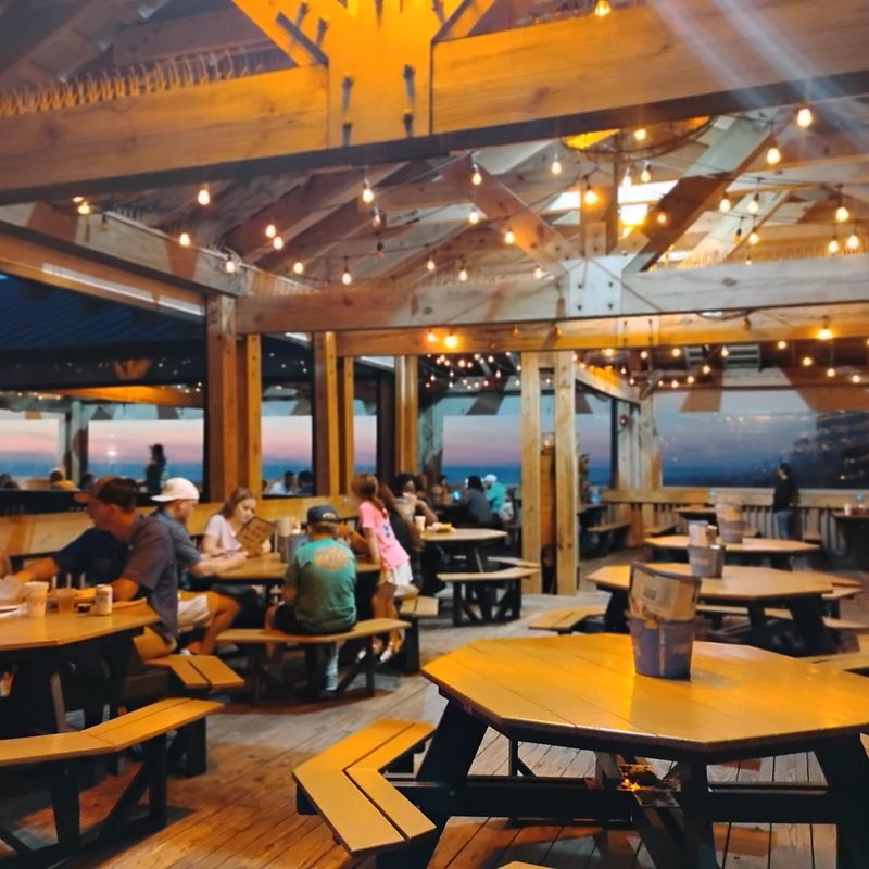 Friendly Service With Vacation Energy