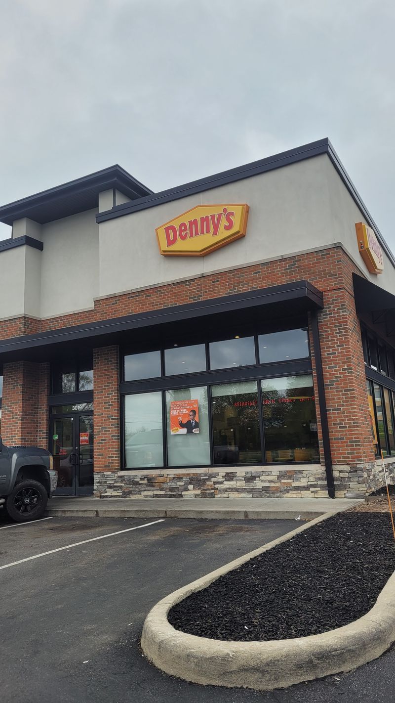 Denny's on Morse Road