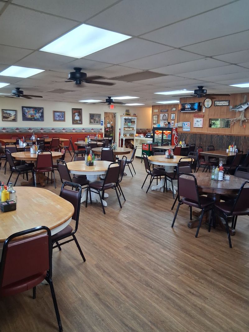 Wagon Wheel Country Cafe