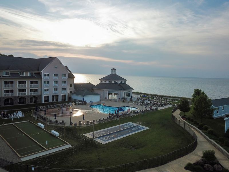 The Lodge at Geneva-on-the-Lake, Geneva-on-the-Lake, Ohio