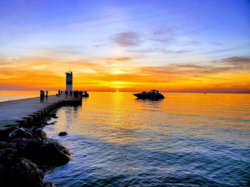 Walk The Channel For The Park's Best Contrast