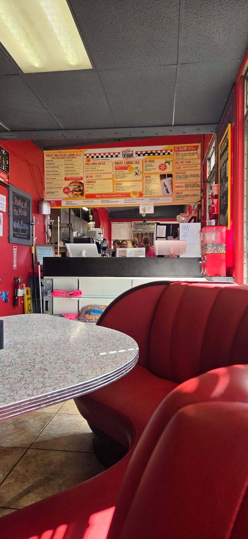 Wally's Drive-In Wally's Drive-In