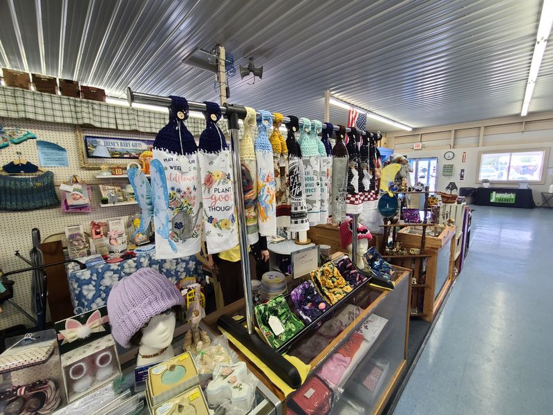 Jamie's Flea Market, Amherst