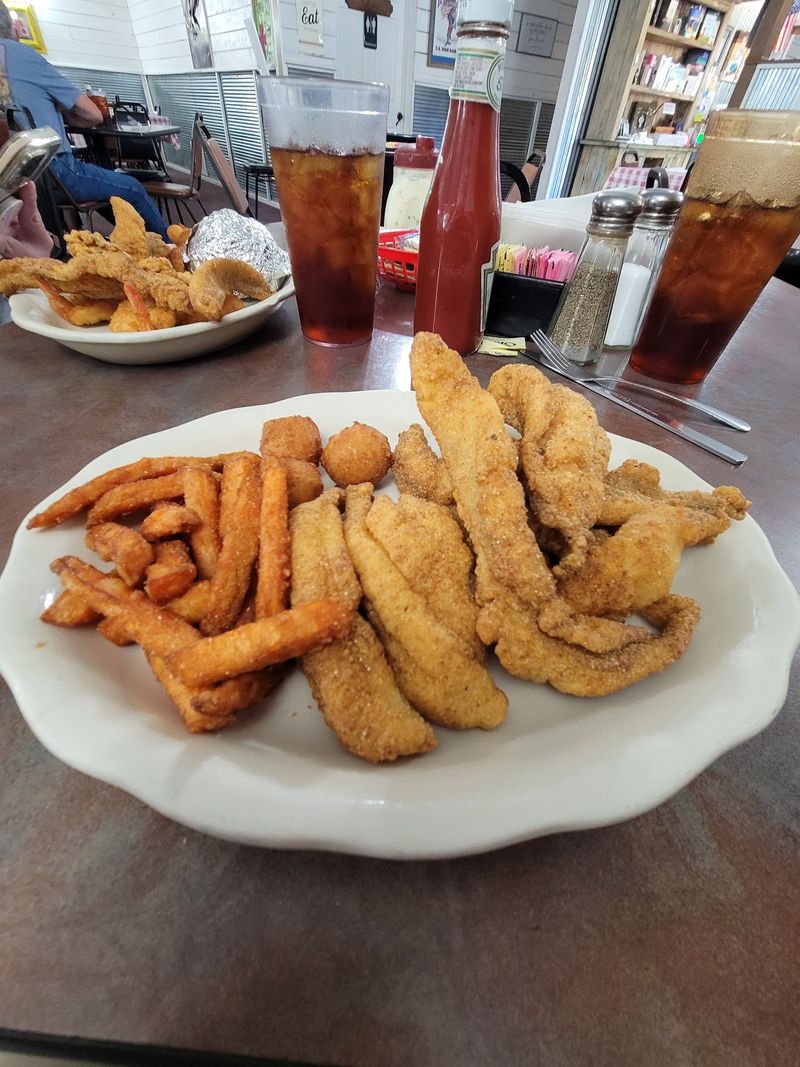 Walnut Grove Fish House