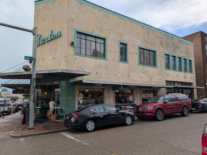 Pearl's Diner – Laurel