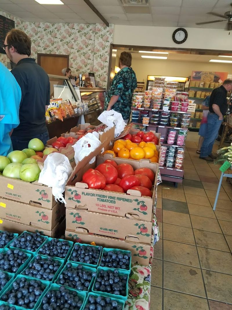 Walnut Leaf Country Market Walnut Leaf Country Market
