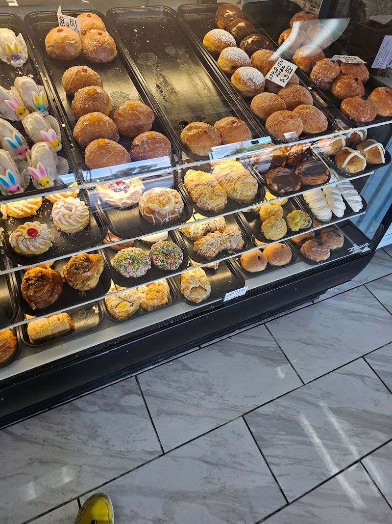 Strudels Bursting With Fruit