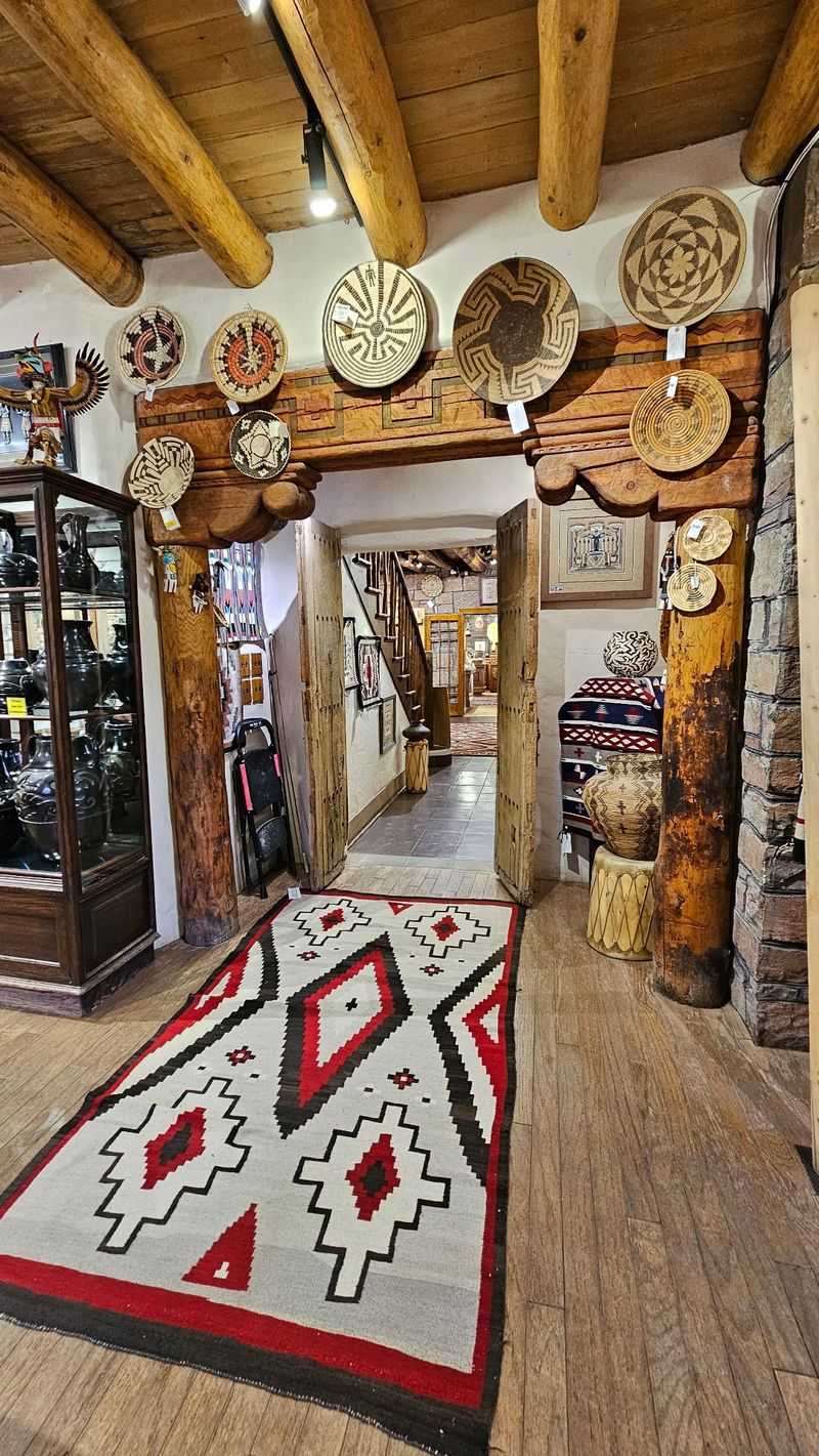 Wandering the Mercantile Bullpen