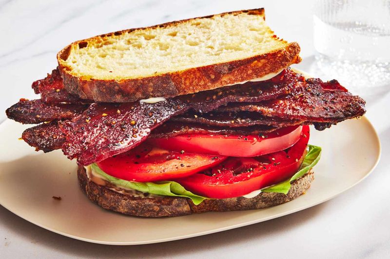 Perfectly Crisp BLT Sandwich