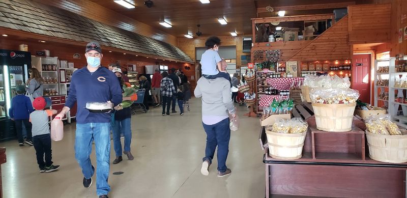 Warm Cider Donuts Worth The Line