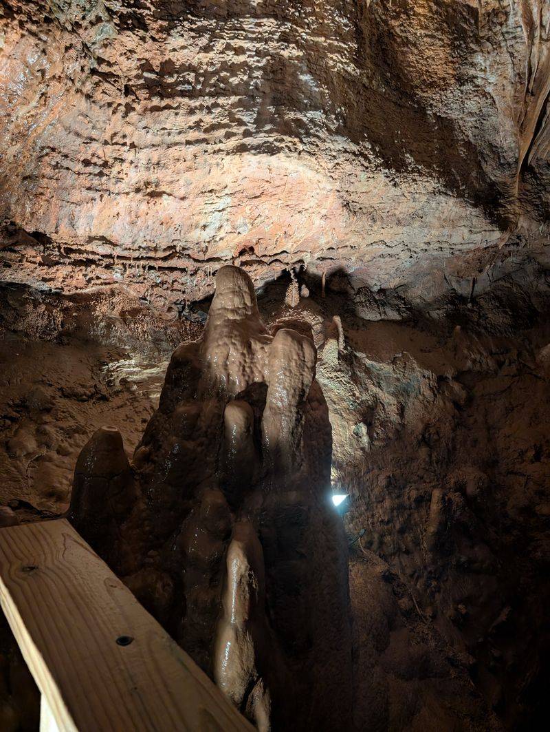 Glistening Cave Features Everywhere