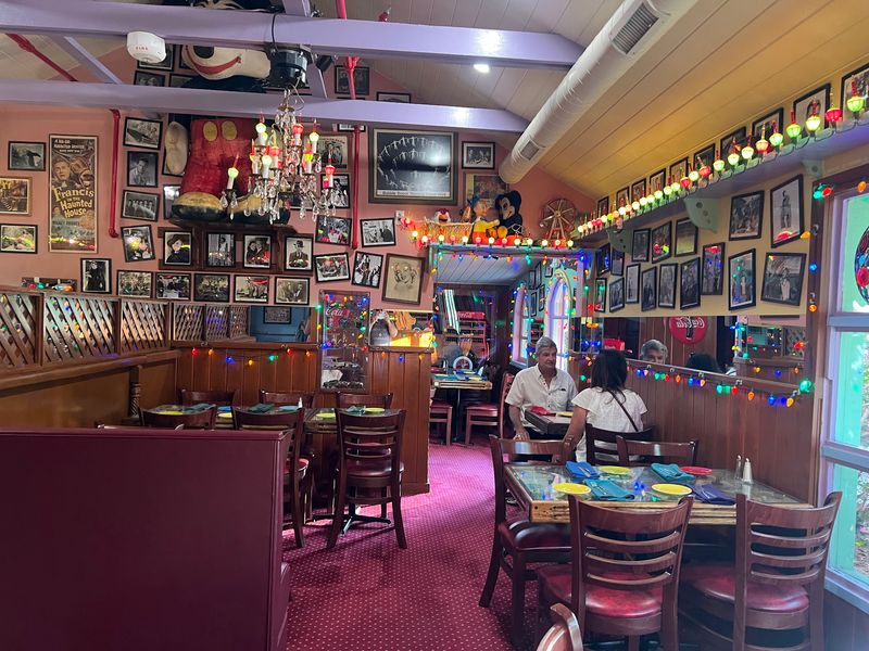 Warm, Playful Service From The Staff