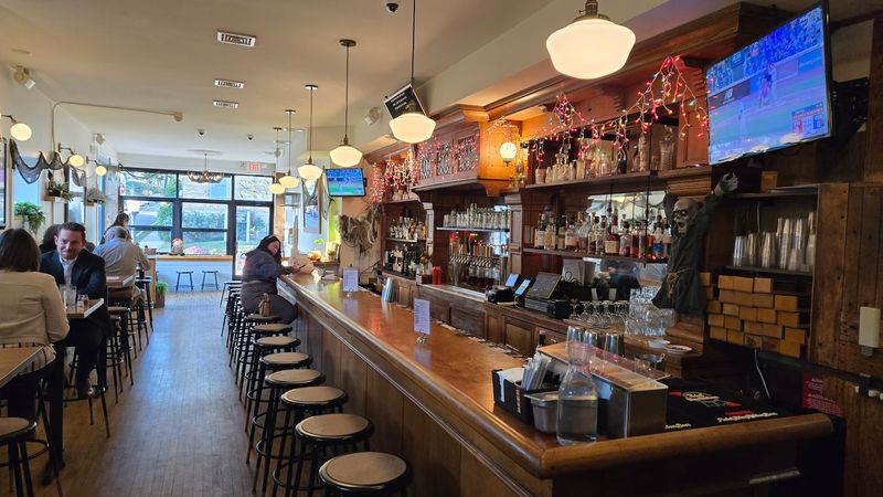 Union & Finch, Allentown