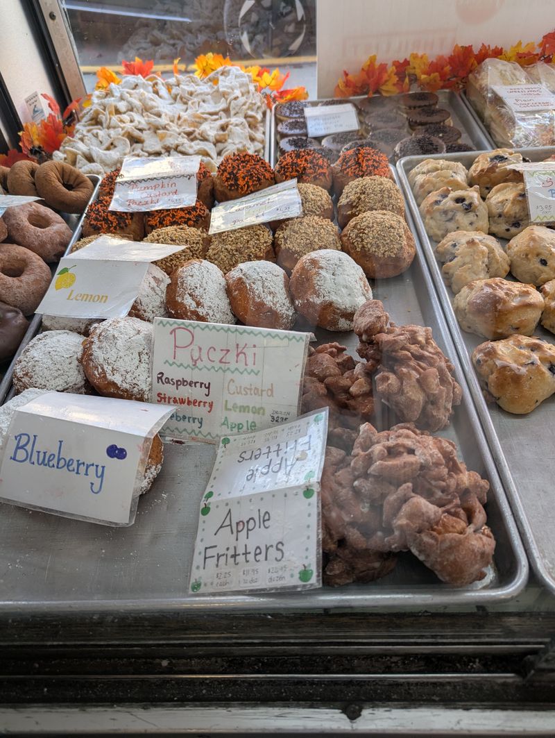 New Palace Bakery – Hamtramck