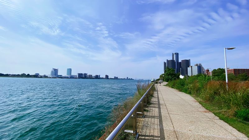 Watch The Bridges Frame The River