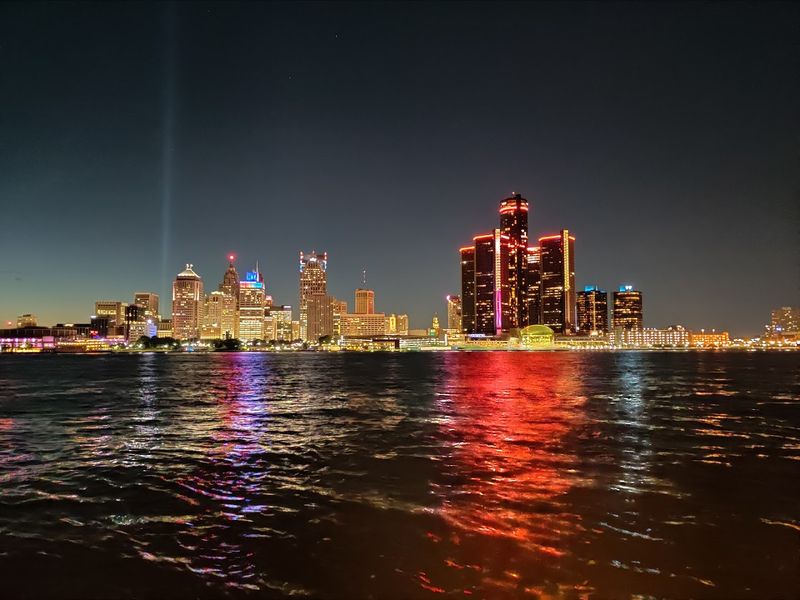 Watch The Ford Fireworks Over The Detroit River, June 22