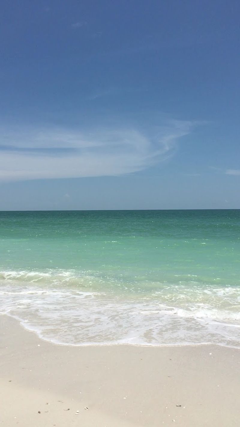 Water So Clear It Deserves Its Own Postcard Water So Clear It Deserves Its Own Postcard