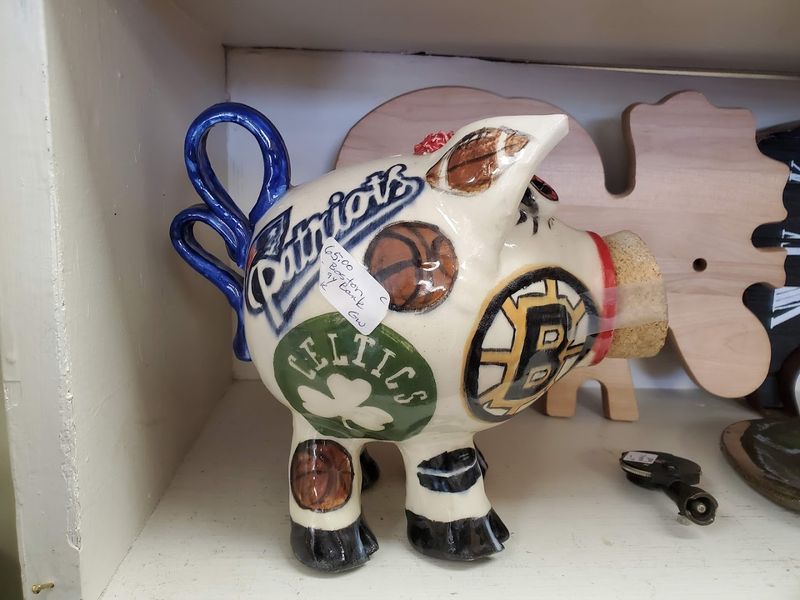 Vintage Glassware And Pottery