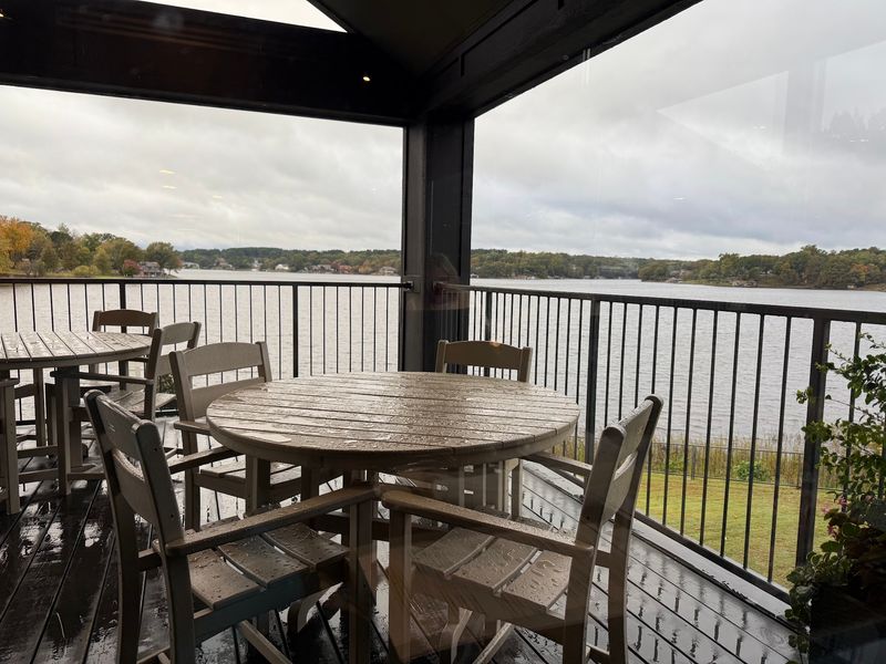 Waterfront Dining Steals The Show