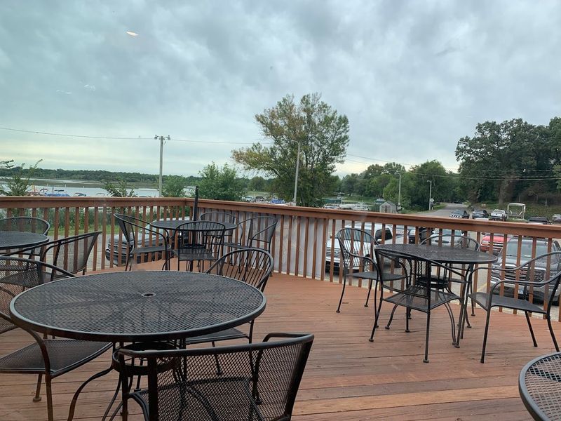 Waterfront Lakeside Grille