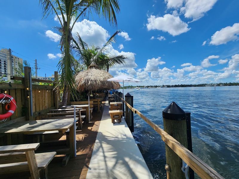 Waterfront Seating Makes Every Meal Feel Like A Vacation Waterfront Seating Makes Every Meal Feel Like A Vacation