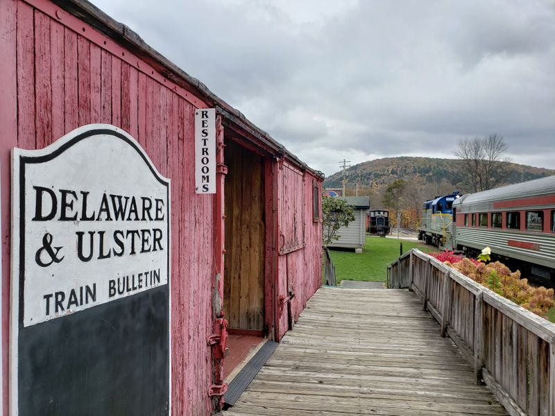 Delaware And Ulster Railroad Winter And Holiday Rides From Arkville