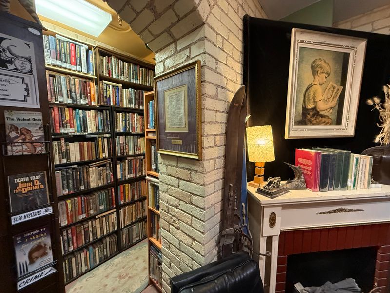 Ending In The Mercado