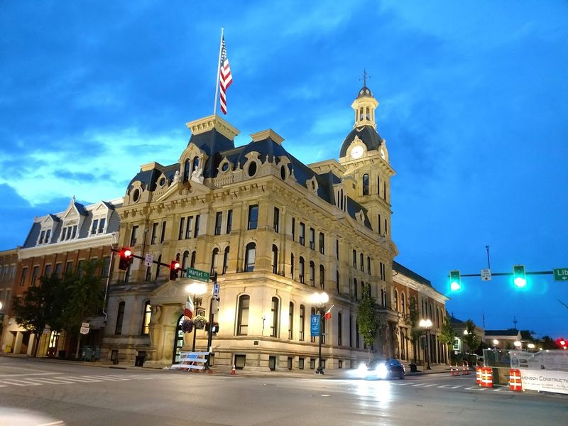 Wayne County Courthouse And Wooster Public Square, Wooster