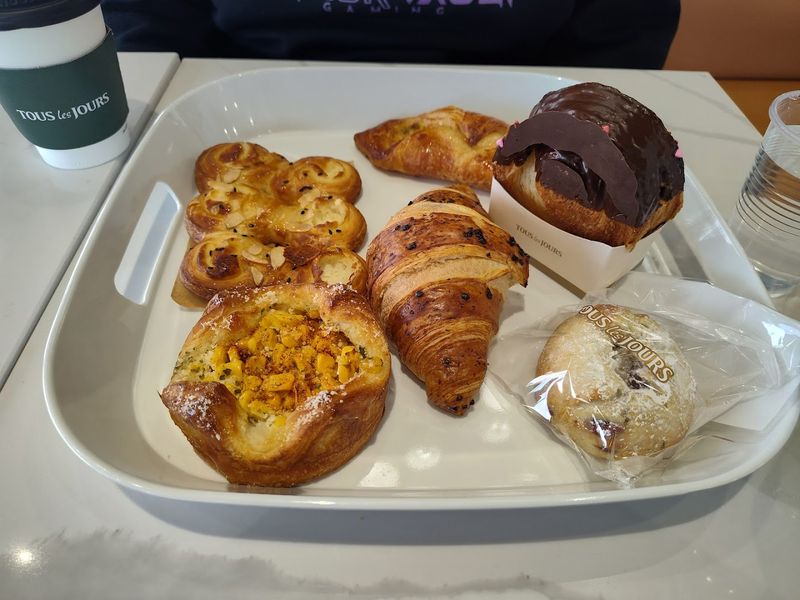 TOUS les JOURS, Ann Arbor