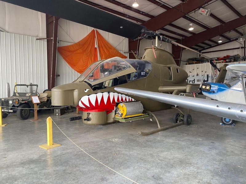 Authentic Fighter And Trainer Aircraft Collection