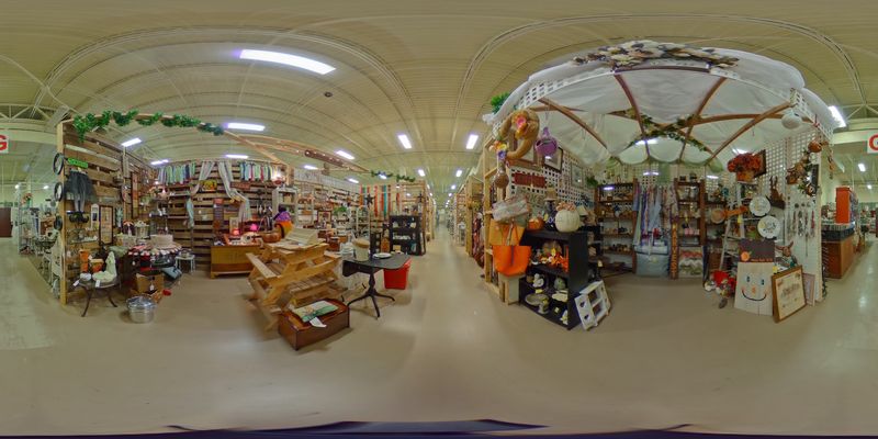 Webb's Antique Mall and Produce Stand, Lakeland