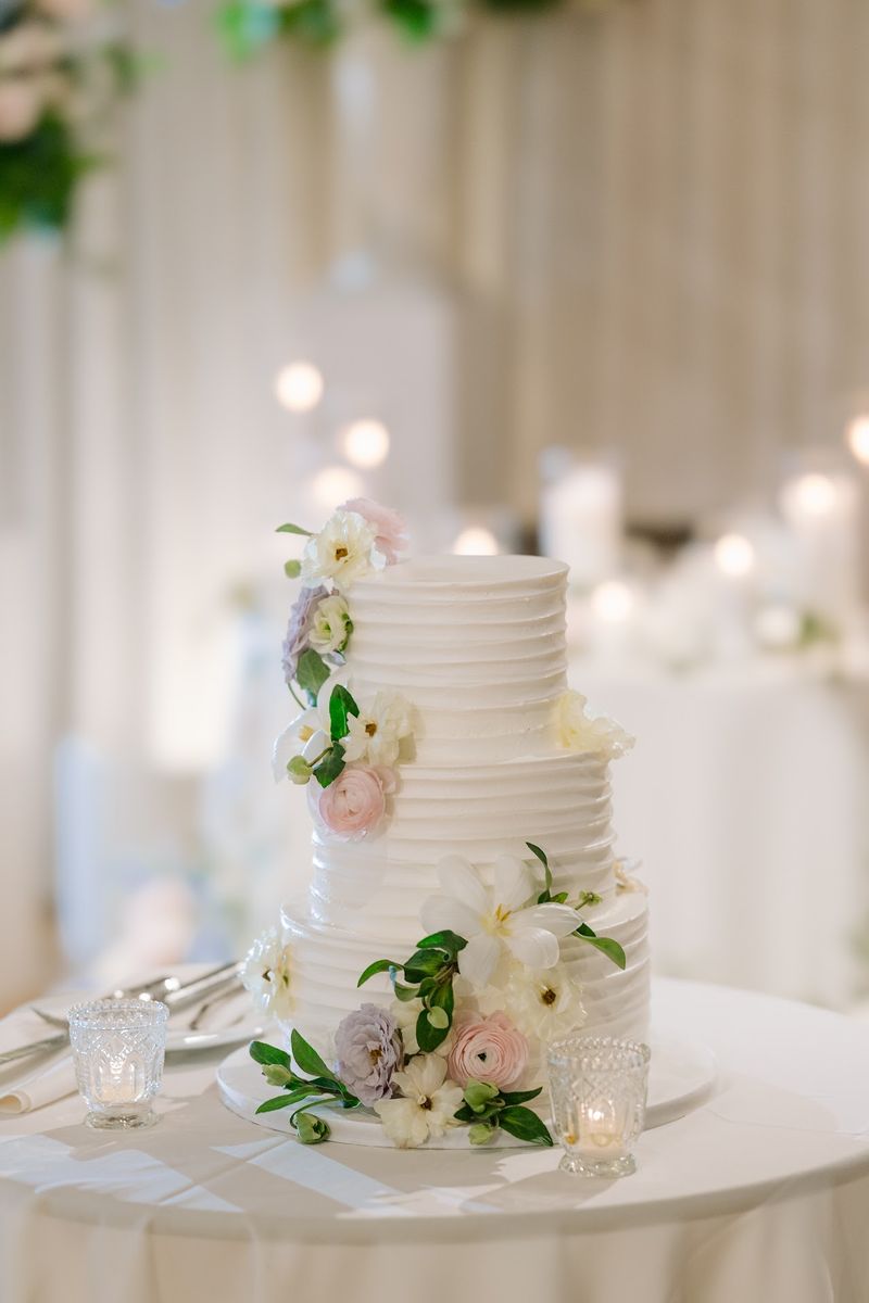 Wedding Cakes And Custom Celebration Creations