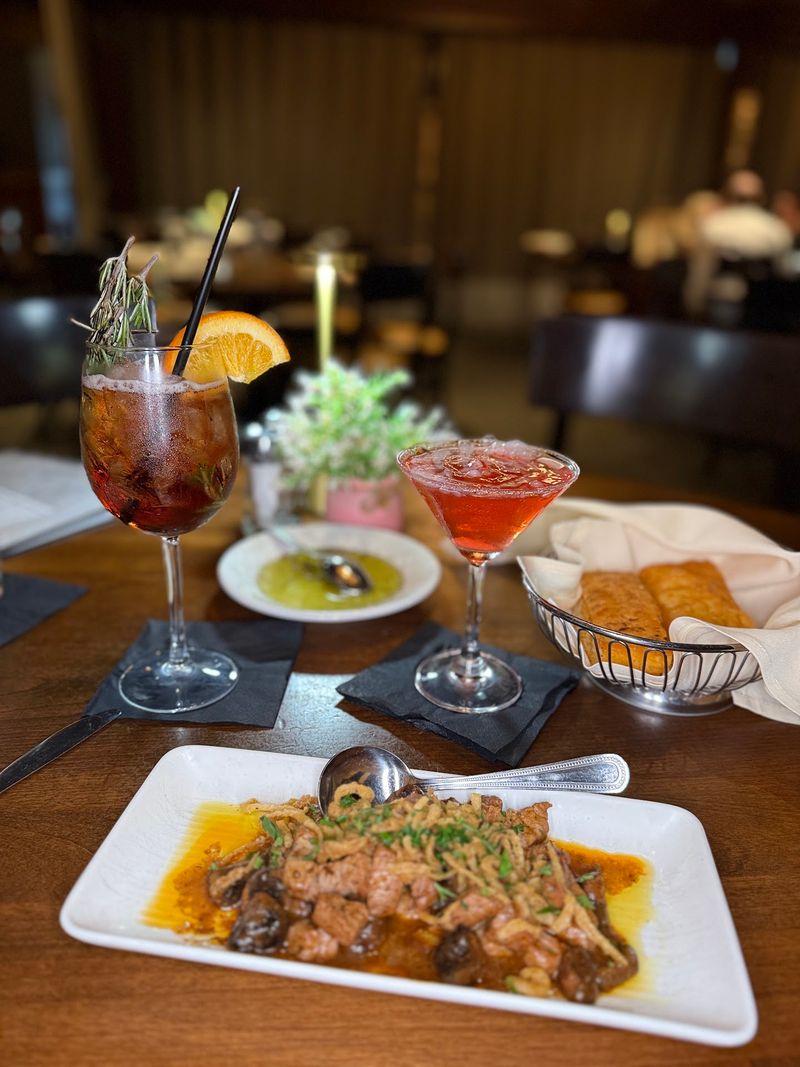 Weekday Lunch Makes Visits Easier